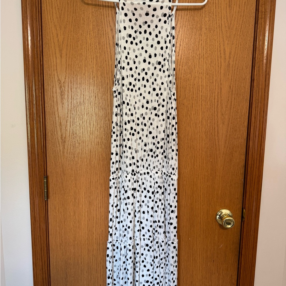 Polka Dot Sleeveless Dress - Picture 2 of 3